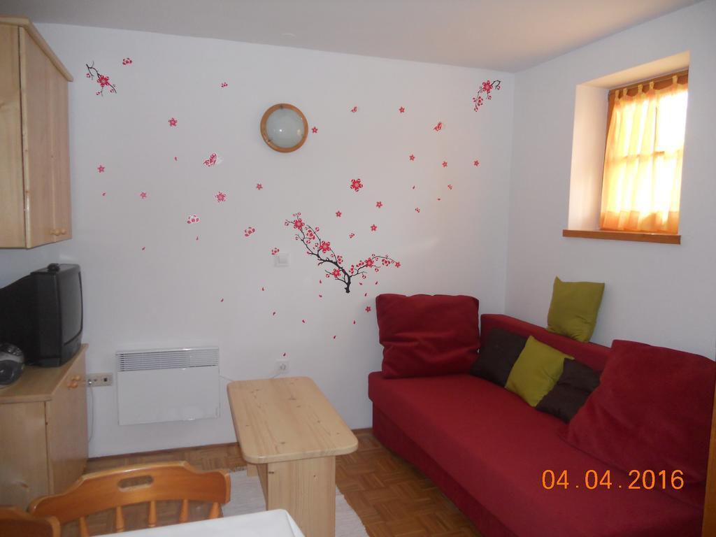 Apartment Nagelj Moravske-Toplice Exteriör bild